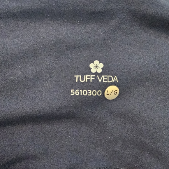 Capri size large navy blue brand is tuff veda - Picture 1 of 4